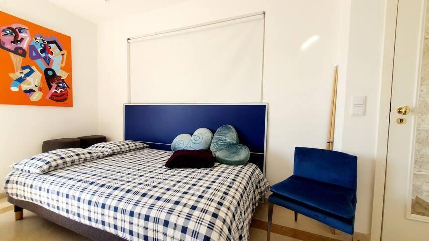 River View & Close To The Beach - Quarto Em Almada Eksteriør bilde